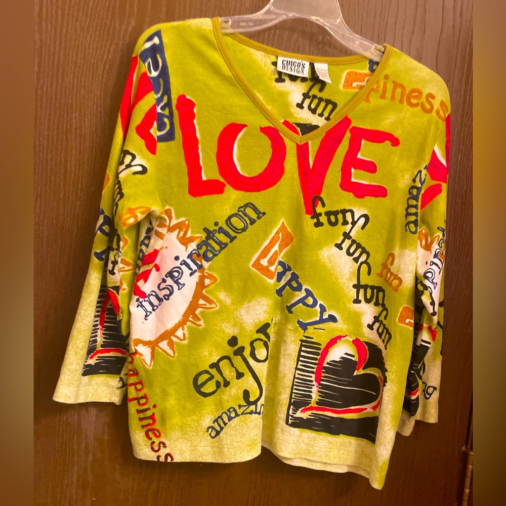 Chico's Design Crop Shirt Womens Size 3 Green 3/4 Sleeve Love Fun Happy Graphic